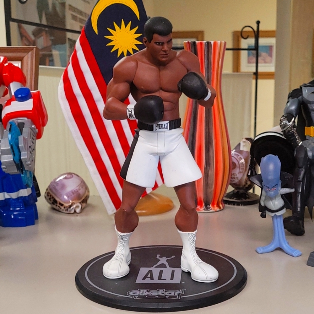 Mohamad Ali Action Figure